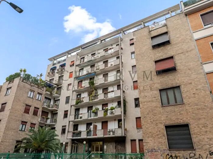 Appartamento bilocale in vendita in Via Soperga, Milano