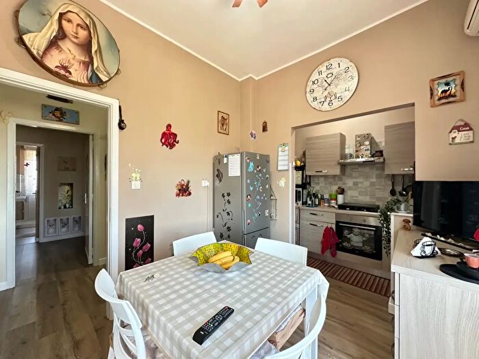 Appartamento quadrilocale in vendita in Piazza Verga, Barcellona Pozzo Di Gotto