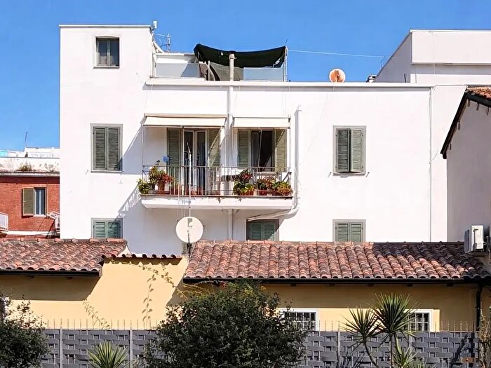 Appartamento trilocale in vendita in Via delle Arene, Terracina