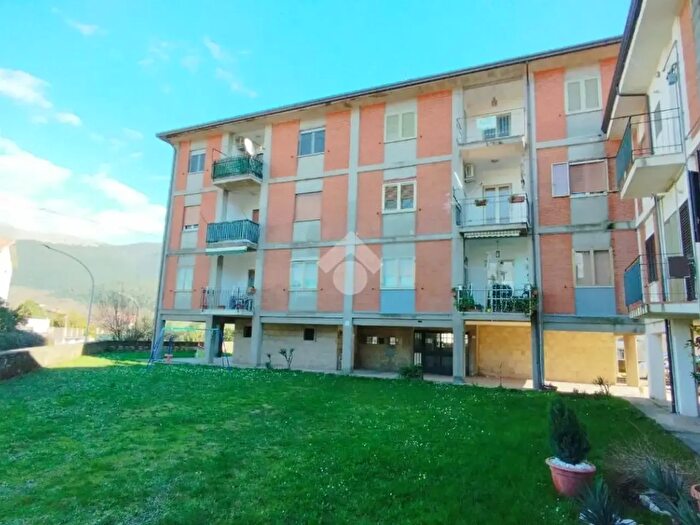 Appartamento con 5 locali in vendita in Corso Umberto I, Mignano Monte Lungo