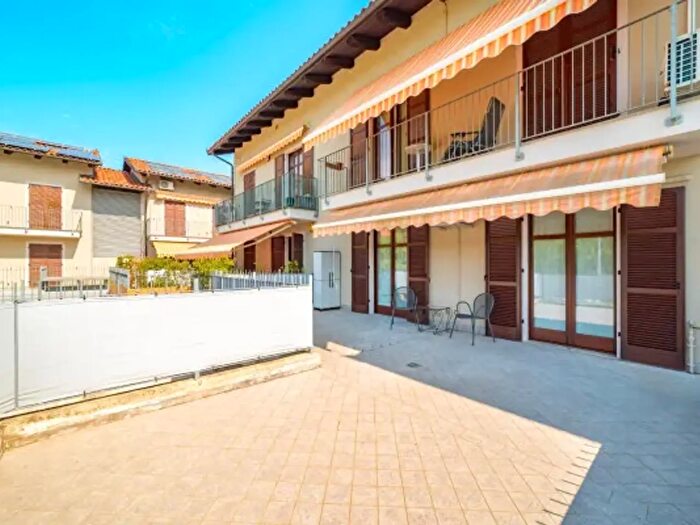 Appartamento bilocale in vendita in Via Statale, Santa Vittoria D'Alba