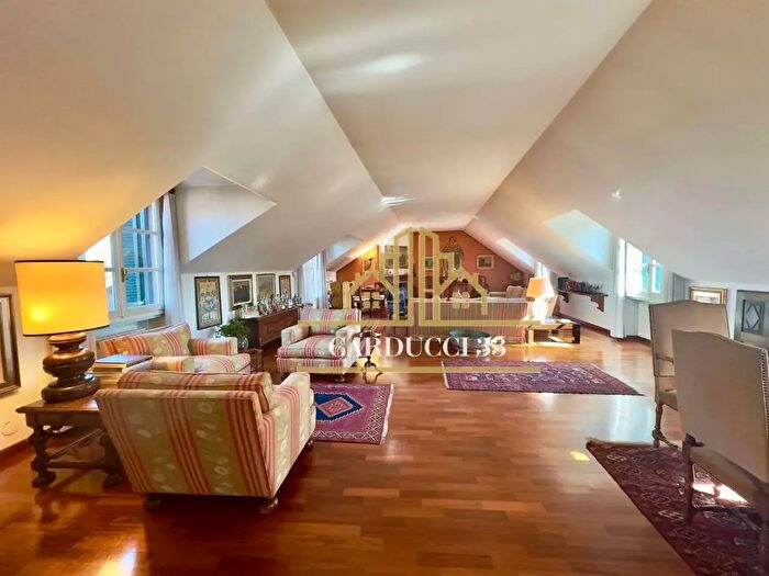 Appartamento con 6 locali in affitto in Giosuè Carducci, Tortona