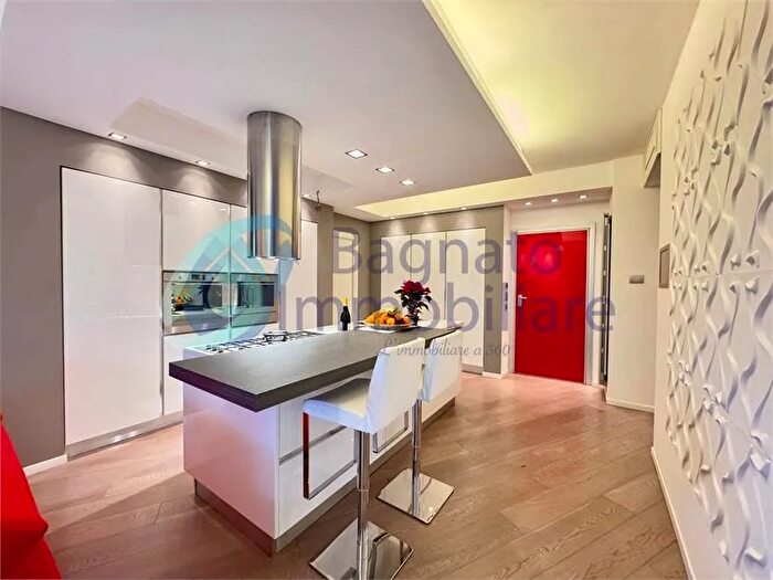 Appartamento trilocale in vendita in Novara San Paolo, Novara