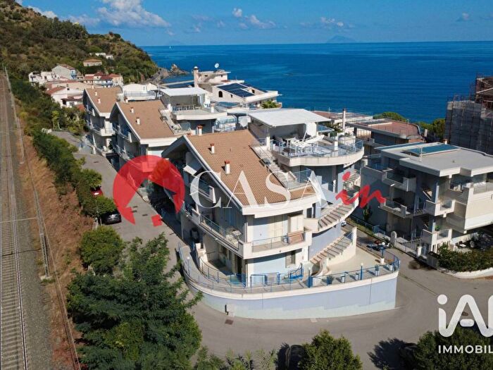 Appartamento quadrilocale in vendita in Via Contrada San Gregorio, San Gregorio Bagnoli, Capo d'Orlando