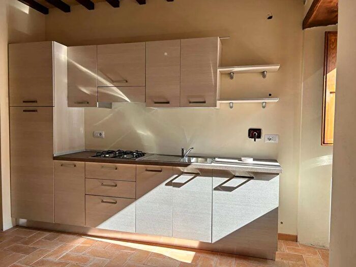 Appartamento trilocale in affitto in Tordibetto, Assisi