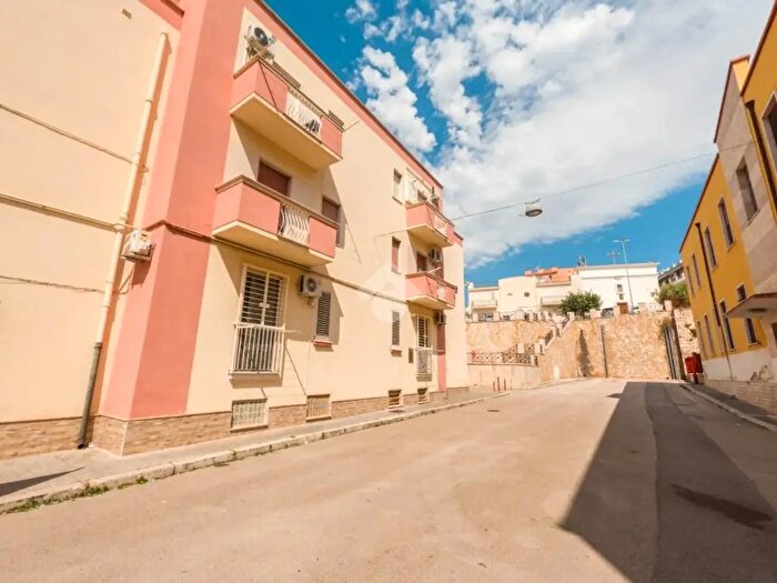 Appartamento trilocale in vendita in Via Taverna, Manfredonia