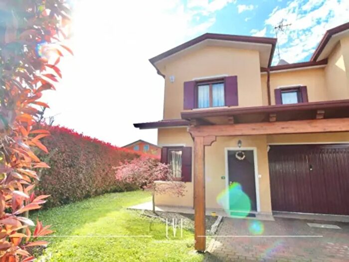 Casa trilocale in vendita in Via Misurina, San Dona' Di Piave