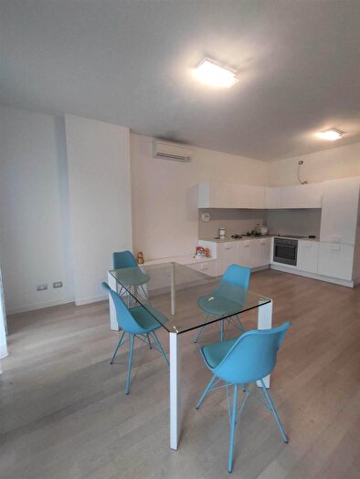 Appartamento trilocale in vendita in Parma