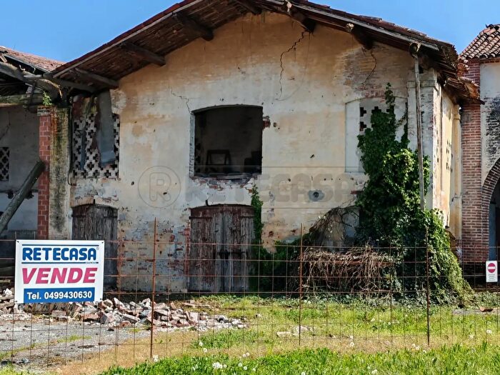 Casa in vendita in Via Cerato, Carmignano Di Brenta