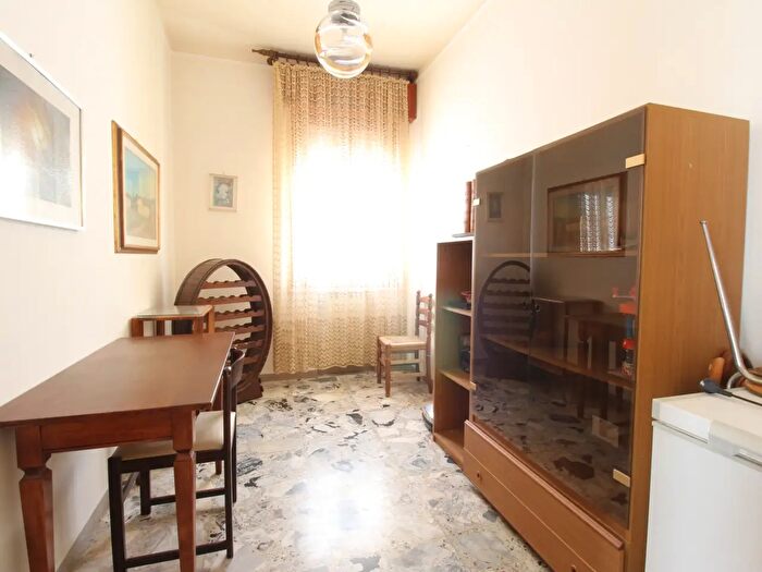 Appartamento con 5 locali in vendita in Via Domenico Cresti, Vinci