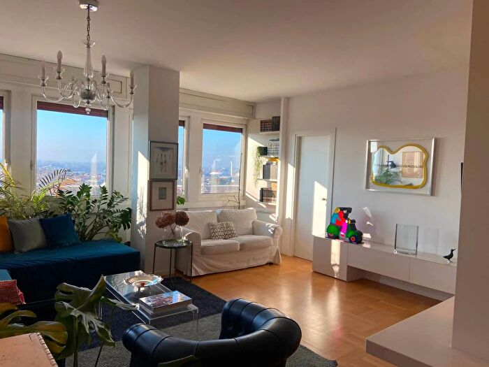 Appartamento quadrilocale in vendita in Via Savonarola Padova, Padova