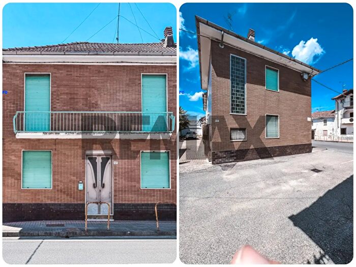 Casa trilocale in vendita in Via Umberto I, Palestro