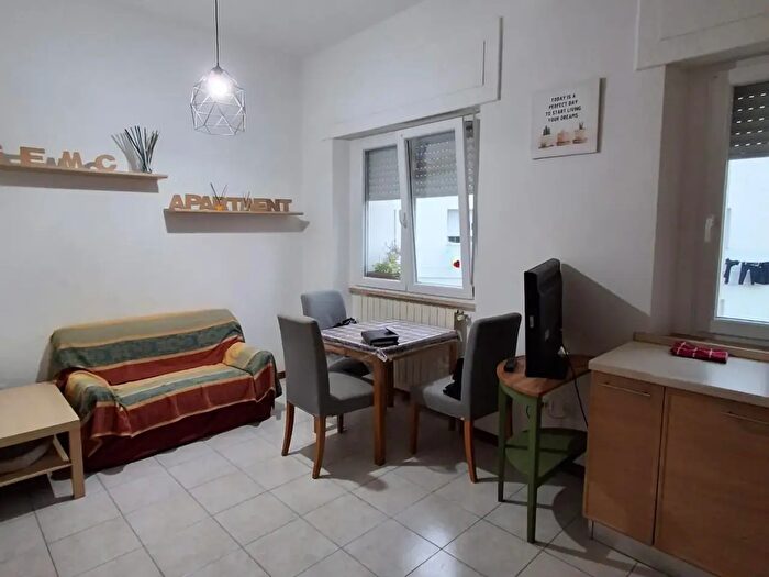 Appartamento trilocale in vendita in Livorno