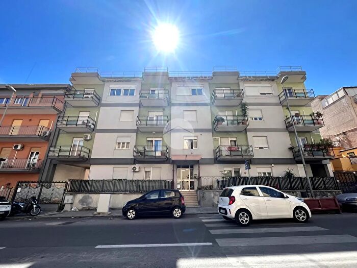 Appartamento quadrilocale in vendita in Via Giuseppe Pitrè, Palermo
