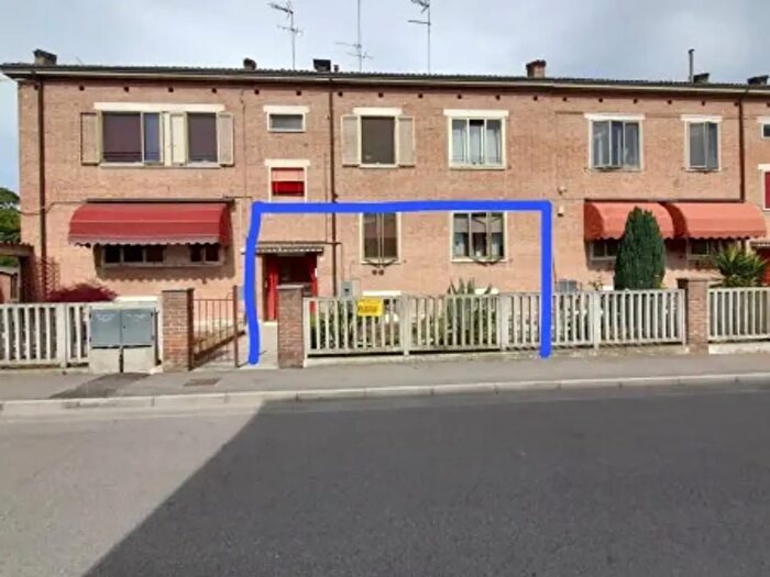 Appartamento con 5 locali in vendita in Via Ferdinando Campanati, Copparo