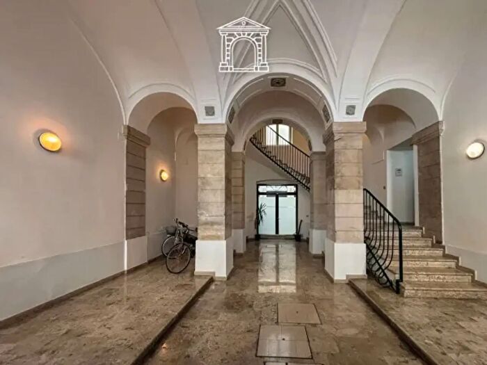 Appartamento quadrilocale in vendita in Via San Giorgio, Trieste