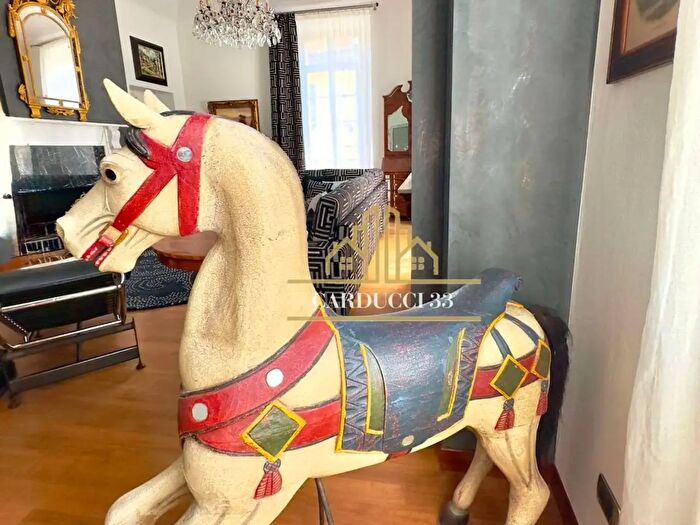 Appartamento con 5 locali in affitto in Emilia, Voghera