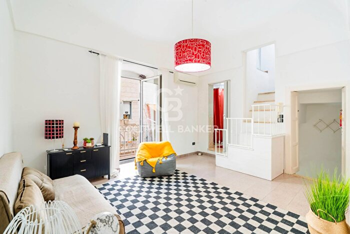 Casa trilocale in vendita in Via Ugo Foscolo, Ostuni