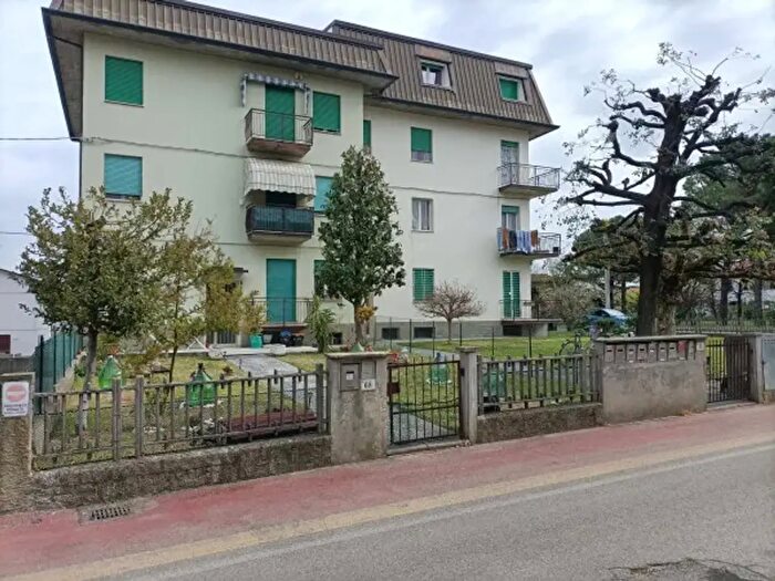 Appartamento con 5 locali in vendita in Castel Bolognese
