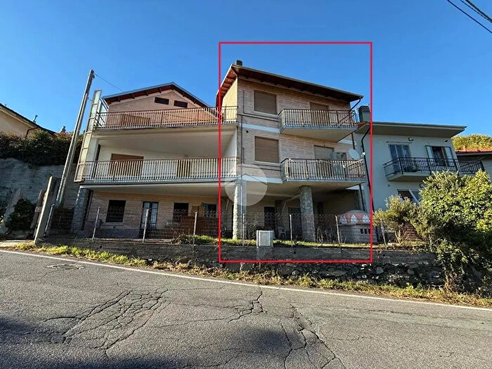 Casa con 6 locali in vendita in Via Celle, Villar Dora