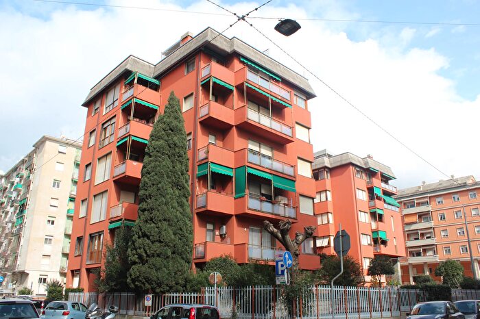 Appartamento trilocale in affitto in Via Emanuele Gianturco, La Spezia