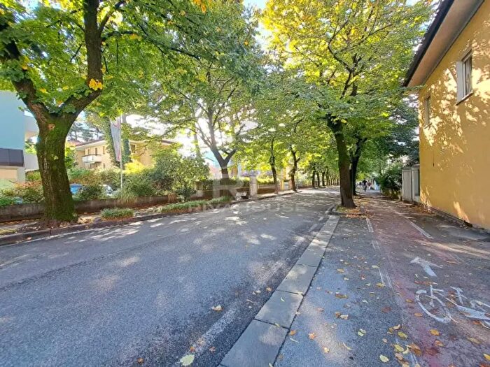 Appartamento trilocale in vendita in Riva Del Garda