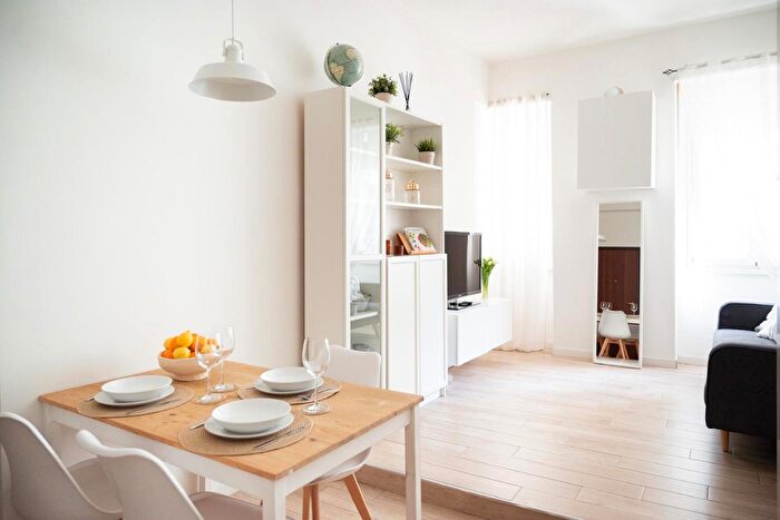 Appartamento bilocale in affitto in Ripa di Porta Ticinese B, Milano