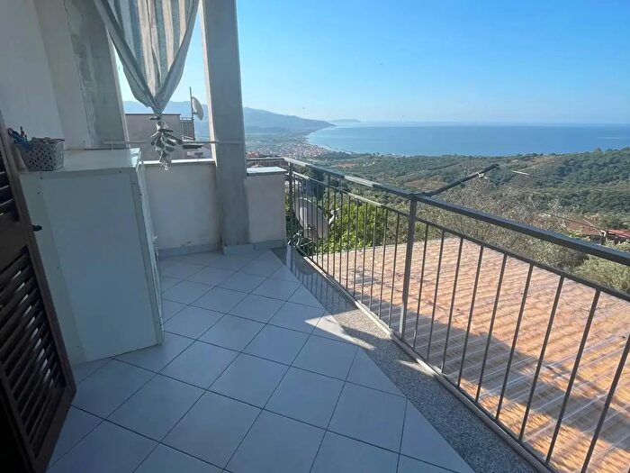 Appartamento bilocale in vendita in Via Giovanni Giordano, Casal Velino