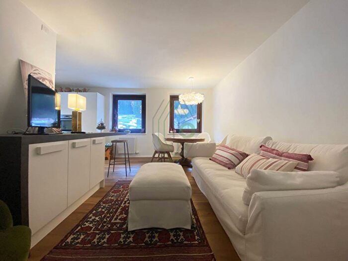 Appartamento trilocale in affitto in Streda Cademia, Ortisei