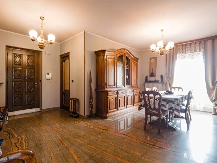 Casa con 11 locali in vendita in Via Gravè, Borgone Susa