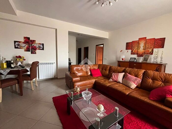 Appartamento con 5 locali in vendita in Via Tago, Bagheria