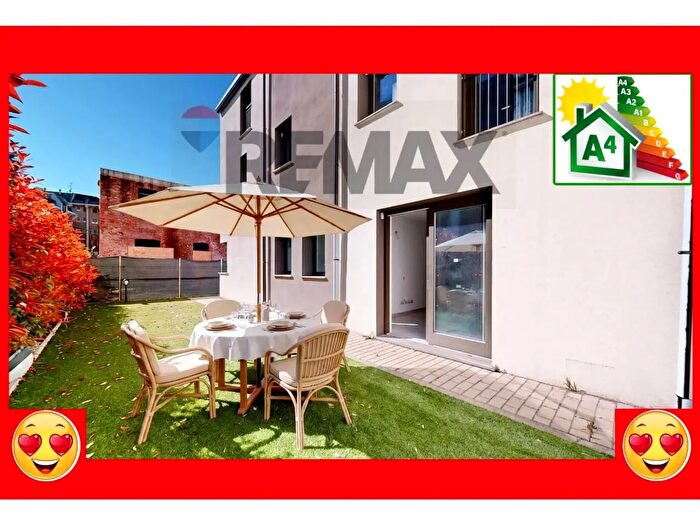 Casa con 6 locali in vendita in Via San Basilio, Milano