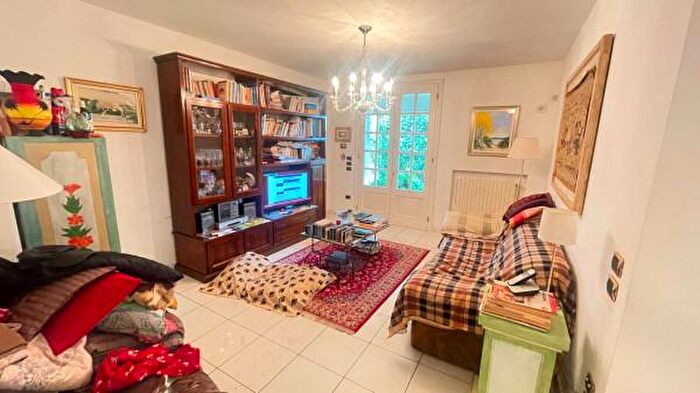 Casa con 6 locali in vendita in Via Roma, Bagnolo San Vito