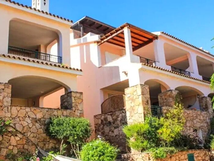Appartamento bilocale in vendita in Via Porto Rotondo, Olbia