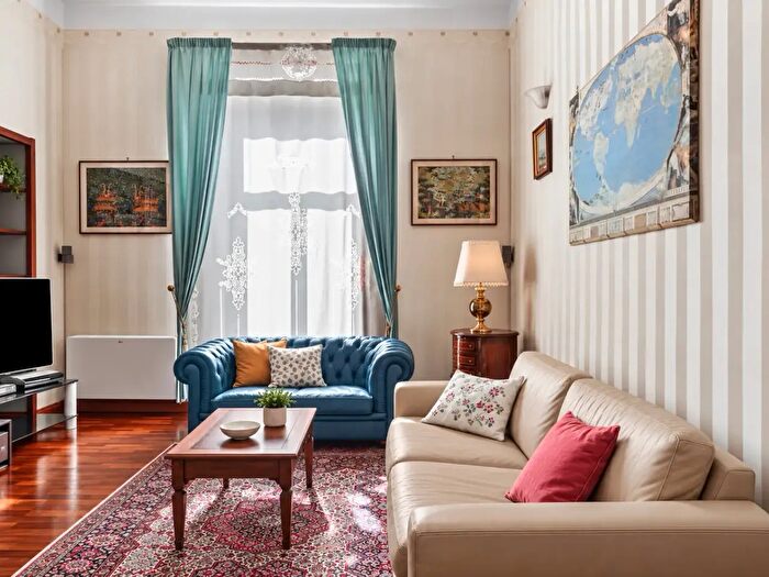 Appartamento quadrilocale in vendita in Corso Umberto I, Napoli