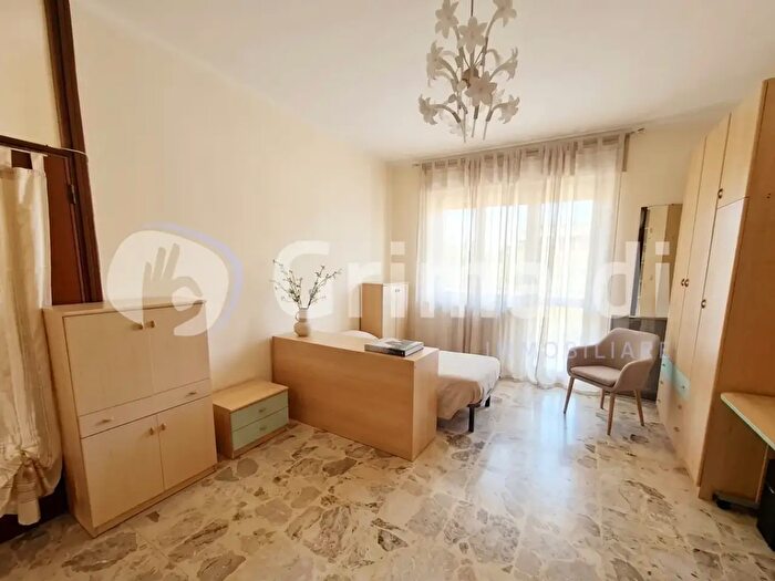 Appartamento trilocale in vendita in Via Vittorio Alfieri, Vercelli