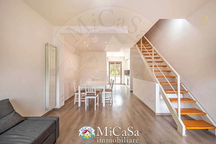 Casa quadrilocale in vendita in Viale del Tirreno, Pisa