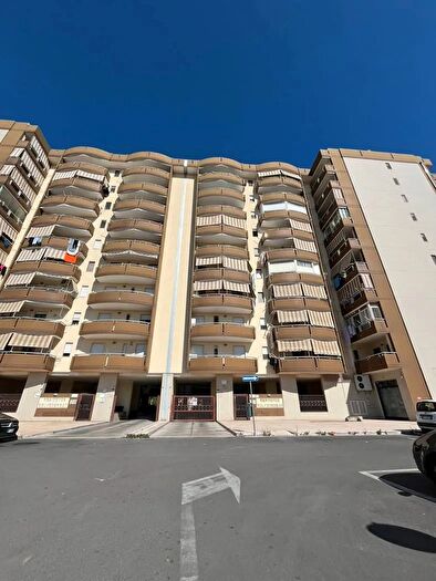 Appartamento trilocale in vendita in Via Caposcardicchio, Bari