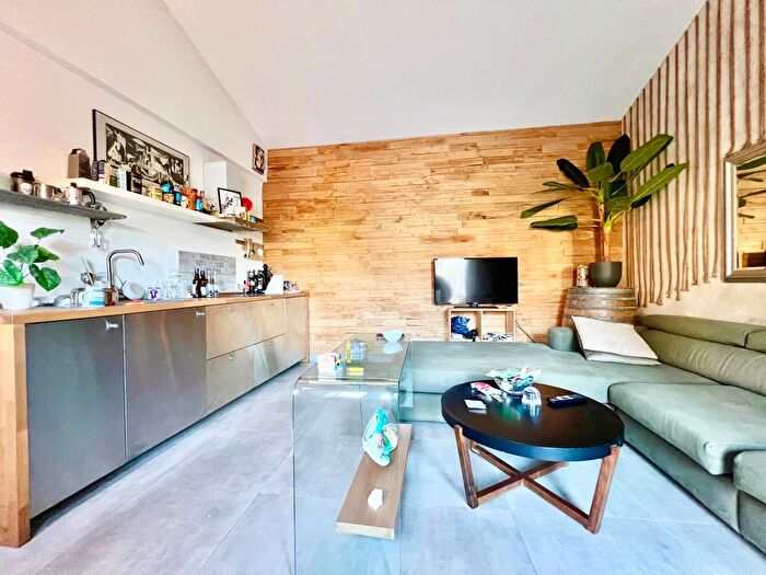 Casa bilocale in vendita in Strada di Poggioluglio, San Gimignano