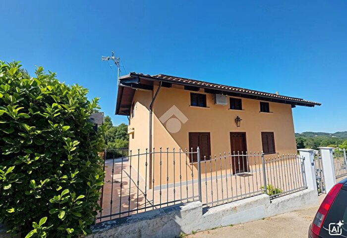 Casa con 5 locali in vendita in Via Campia, Cortandone