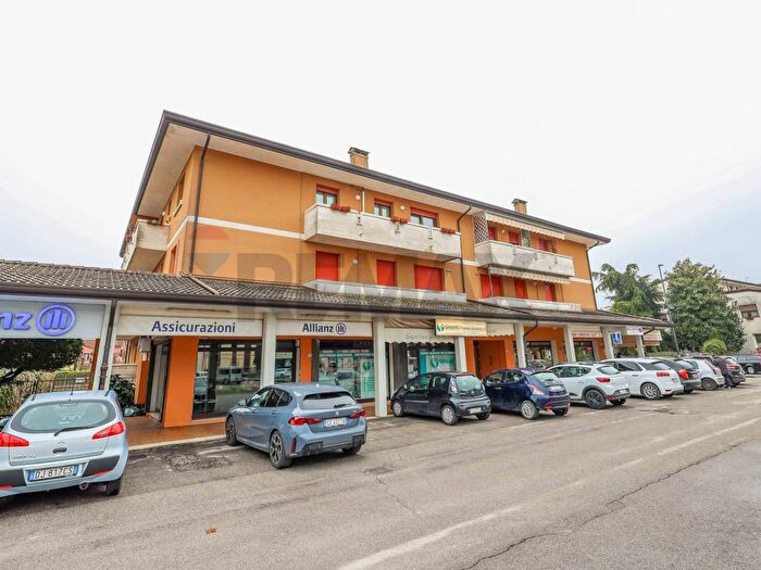 Appartamento quadrilocale in affitto in Via Euganea Treponti, Treponti, Teolo