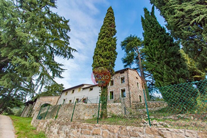 Casa quadrilocale in affitto in Via Pozzetto, Creazzo