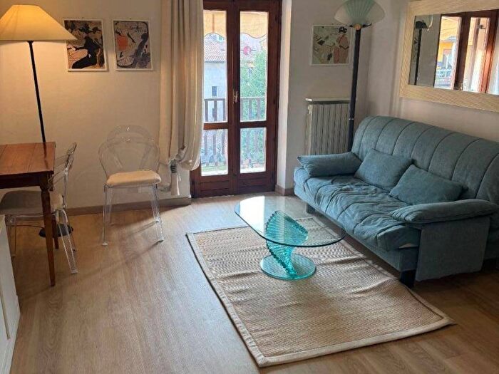 Appartamento bilocale in affitto in Via Berto Barbarani, San Zeno, Verona