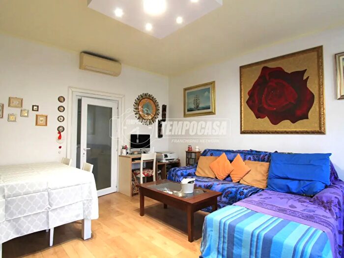 Appartamento quadrilocale in vendita in Via Claudio Monteverdi, Cologno Monzese