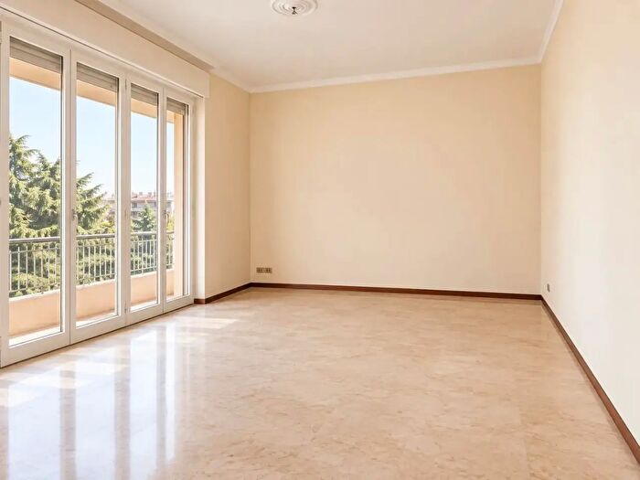 Appartamento con 7 locali in vendita in Firenze