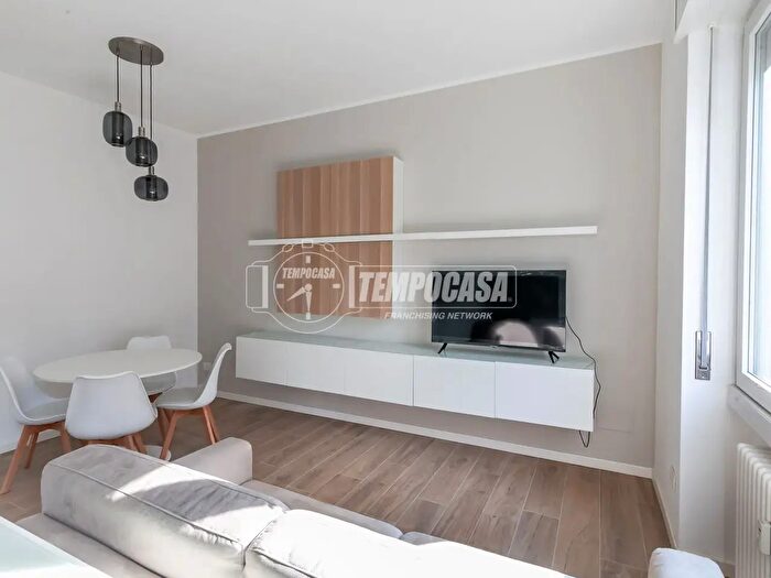 Appartamento bilocale in affitto in Viale Zara, Milano