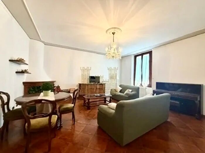 Appartamento trilocale in affitto in Firenze