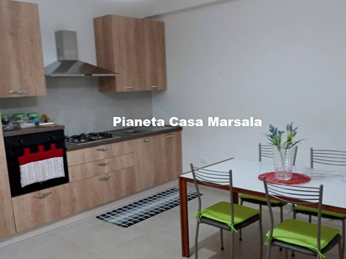 Appartamento trilocale in affitto in Via Mario Nuccio, Centro Urbano, Marsala