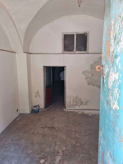 Appartamento trilocale in vendita in Via Zurria, Catania