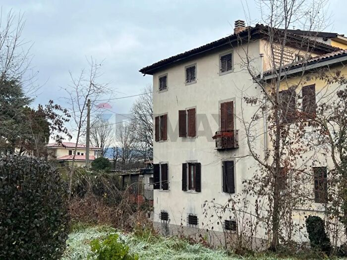 Appartamento trilocale in vendita in Via Cremasca, Azzano San Paolo